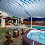 Histria, A Wonderful And Luxurious Manjadvorci