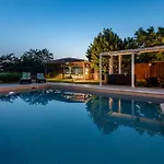 Holiday home Histria, A Wonderful And Luxurious Manjadvorci