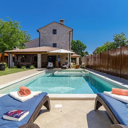 Holiday home Histria, A Wonderfuly And Luxurious *