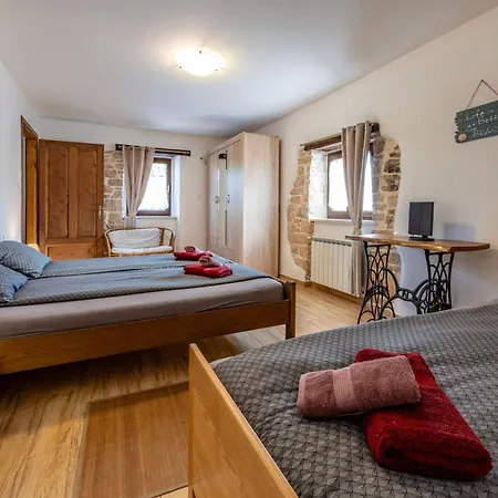 Histria, A Wonderful And Luxurious Feriehus *