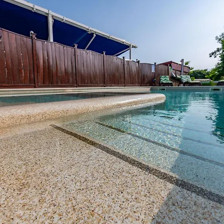 Histria, A Wonderful And Luxurious Holiday home Manjadvorci